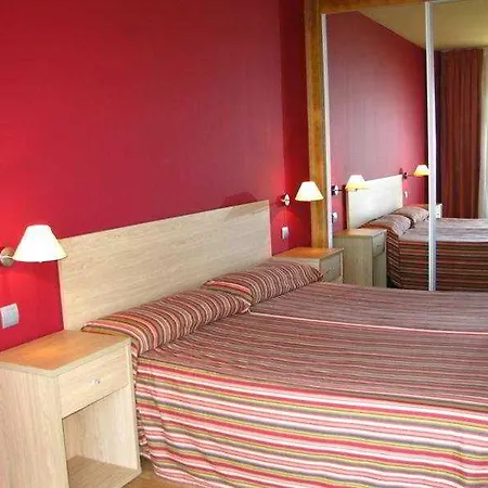 Mar Rovacias Hotel
